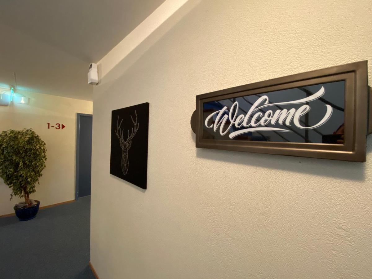 Hotel Hirschen Hinwil Exteriör bild